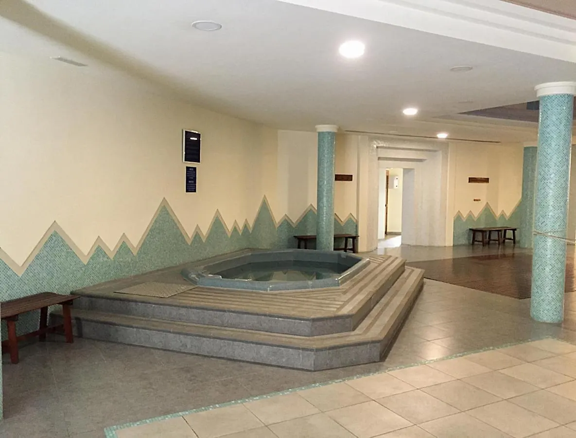 Apt With Heated Pool & Excellent Location - Todoholiday Apartment Benalmadena
